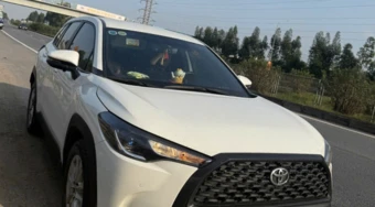 Xe đang chạy bất ngờ bung túi khí, khách hàng kiến nghị làm rõ trách nhiệm