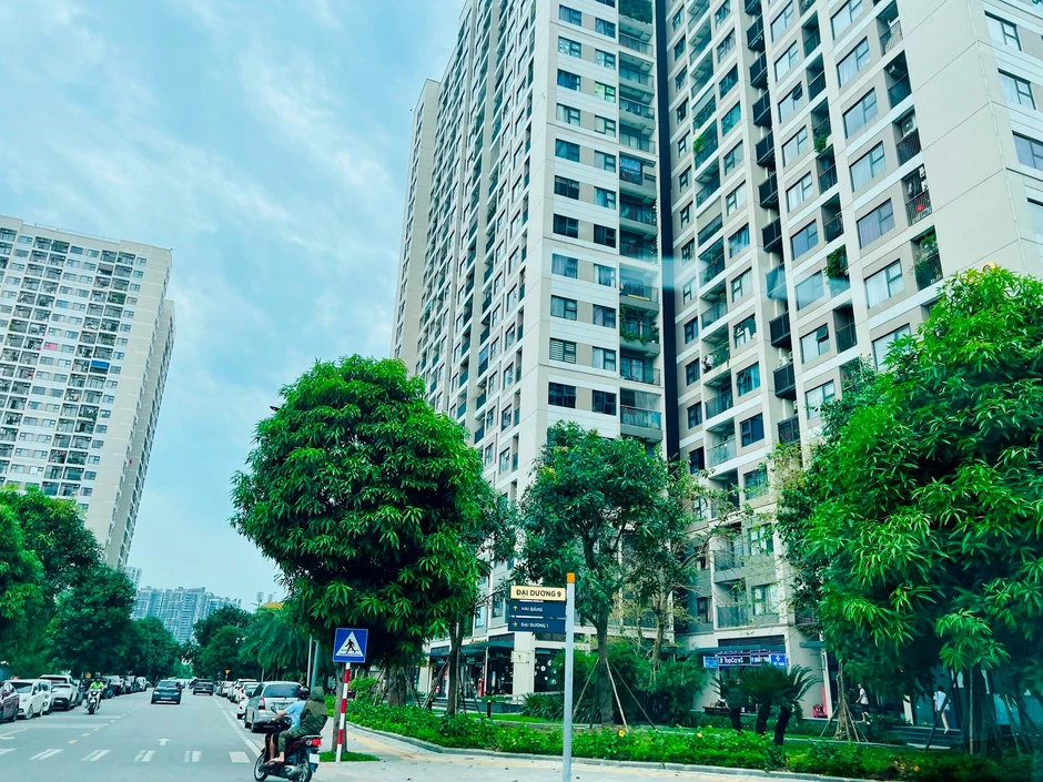 “Vì sao mỗi căn hộ chung cư ở Việt Nam vừa là tích sản vừa là tiêu sản?” “Vì sao mỗi căn hộ chung cư ở Việt Nam vừa là tích sản vừa là tiêu sản?”