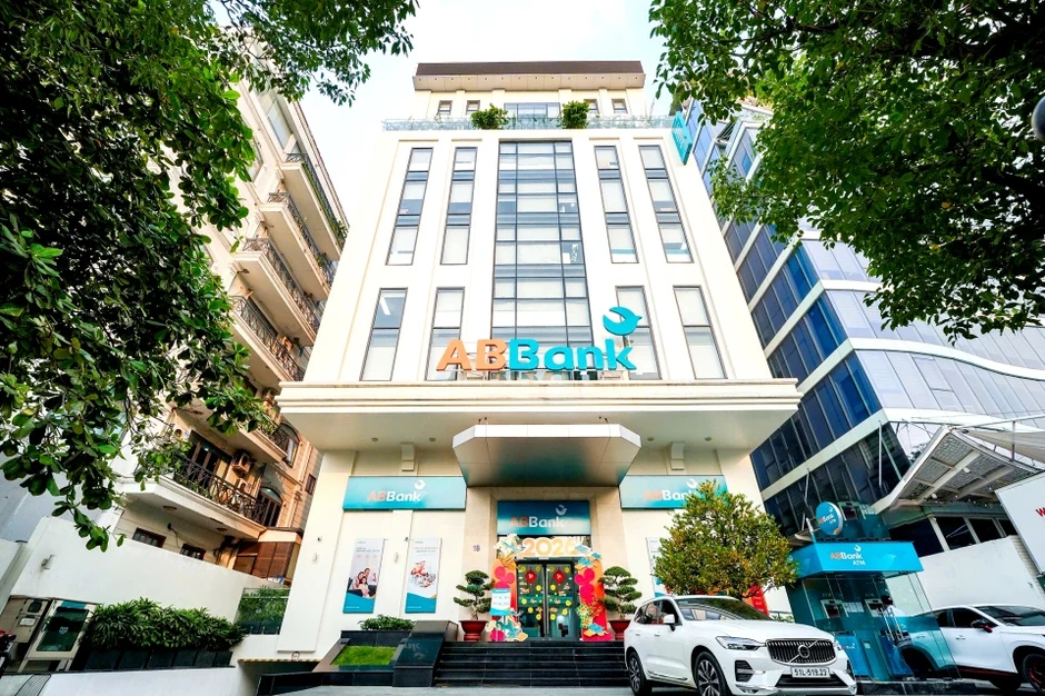 ABBank tăng vốn lên gần 14.000 tỷ đồng, tăng tốc tái cấu trúc toàn diện