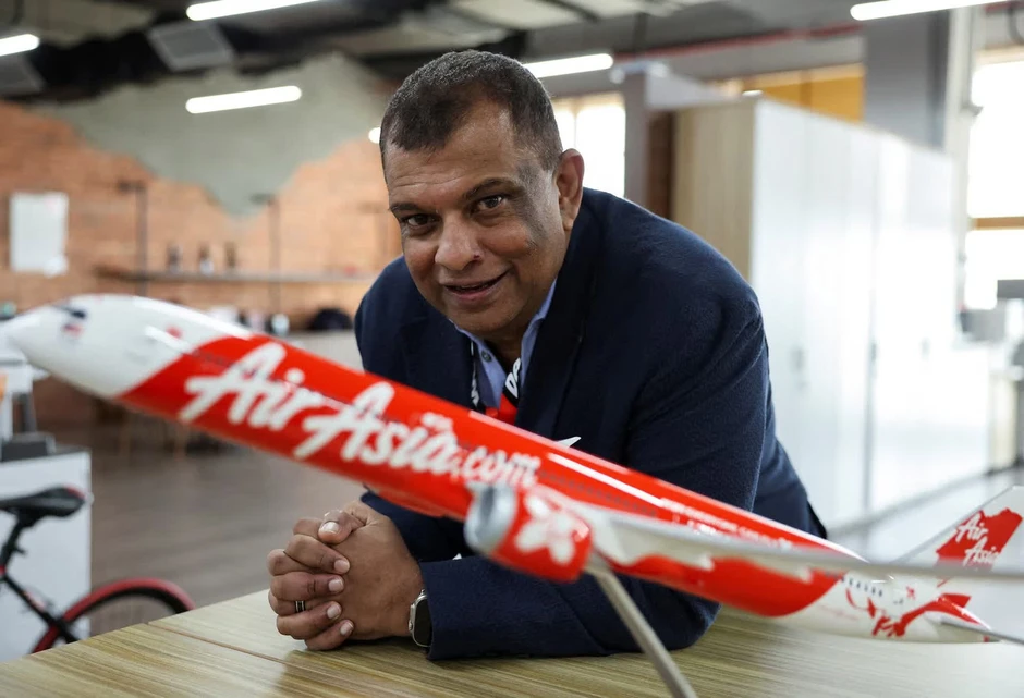 AirAsia thông báo khẩn: 'Chúng tôi không cần được giải cứu'
