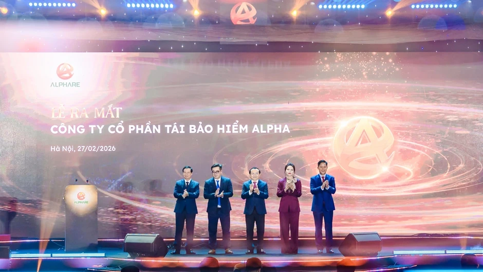 AlphaRe ra mắt: Định hướng phát triển bảo hiểm dựa trên trí tuệ nhân tạo AlphaRe ra mắt: Định hướng phát triển bảo hiểm dựa trên trí tuệ nhân tạo