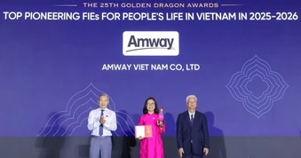 Amway Việt Nam lần thứ 10 được vinh danh tại giải thưởng Rồng Vàng