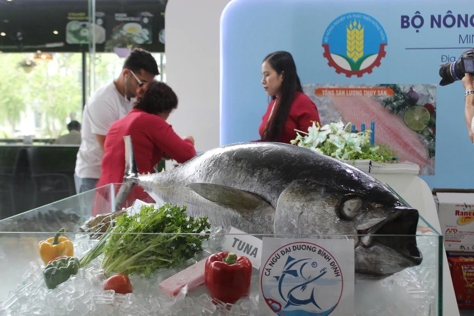 Bất chấp nhiều áp lực, xuất khẩu thủy sản vẫn tăng trưởng 2 con số Bất chấp nhiều áp lực, xuất khẩu thủy sản vẫn tăng trưởng 2 con số