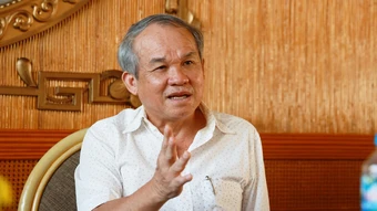 Bầu Đức: 'Tôi không quen đi sau, đã làm là phải dẫn đầu' - Báo TinVina Kinh doanh
