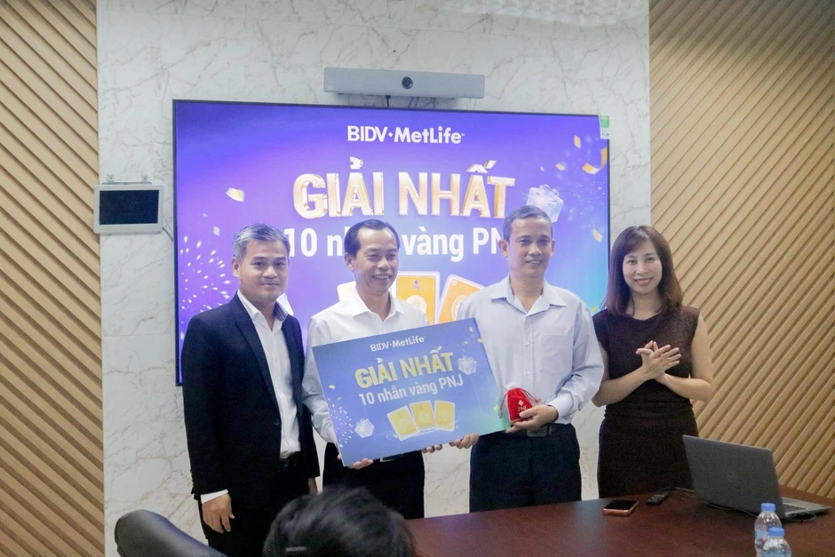 BIDV MetLife tri ân khách hàng tái tục, lan tỏa kiến thức chăm sóc sức khỏe BIDV MetLife tri ân khách hàng tái tục, lan tỏa kiến thức chăm sóc sức khỏe