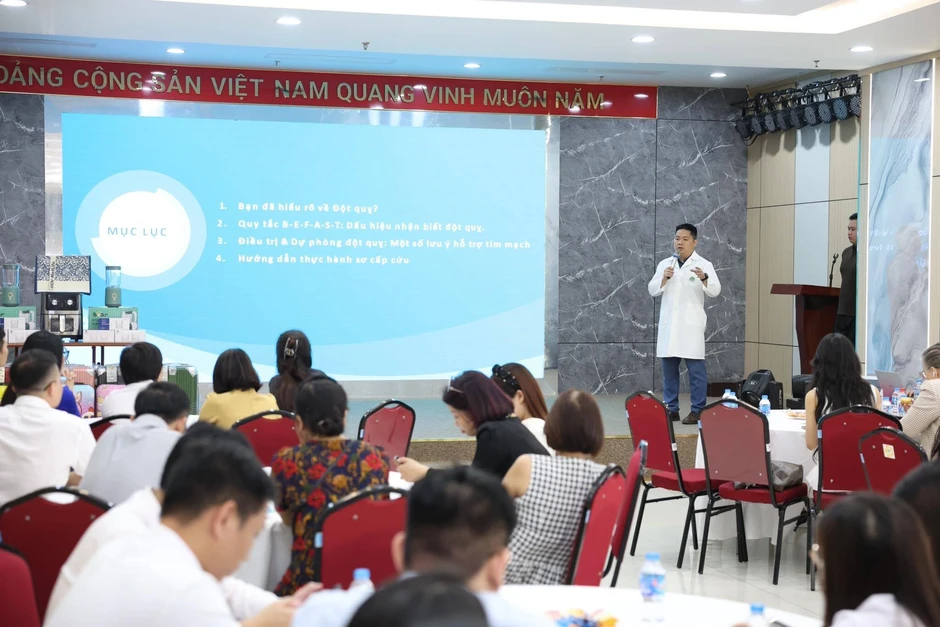 BIDV MetLife tri ân khách hàng tái tục, lan tỏa kiến thức chăm sóc sức khỏe BIDV MetLife tri ân khách hàng tái tục, lan tỏa kiến thức chăm sóc sức khỏe