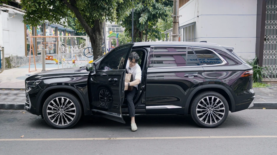 Ca sĩ Lân Nhã: 'An tâm sau nửa năm đồng hành cùng Geely Monjaro'