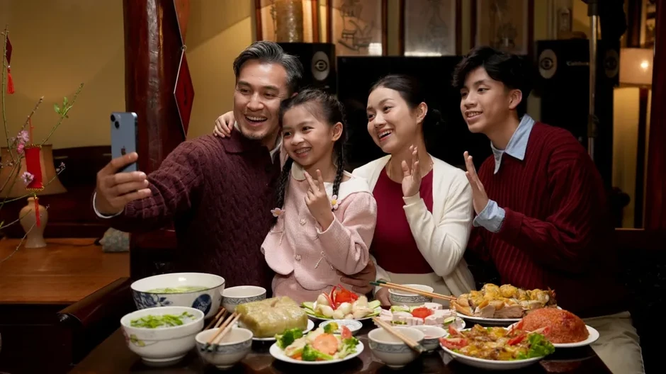 Các công ty con của Viettel cộng hưởng tri ân khách hàng dịp Tết Nguyên đán Các công ty con của Viettel cộng hưởng tri ân khách hàng dịp Tết Nguyên đán