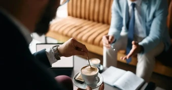 Các hiệp hội doanh nghiệp không nên chỉ dừng ở “cà phê doanh nhân”