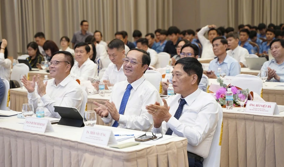 Cần sớm cải cách giá điện để khơi thông điểm nghẽn năng lượng