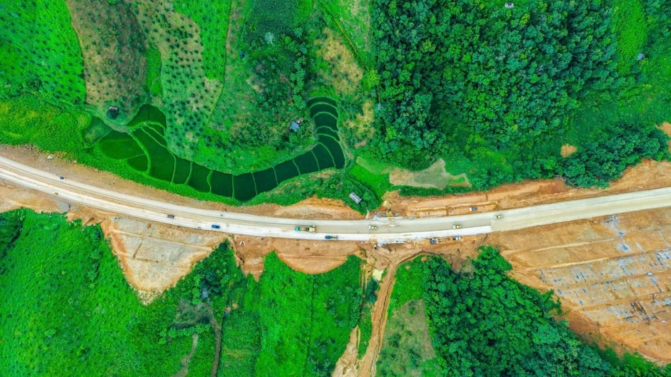 Cao tốc Đồng Đăng - Trà Lĩnh: Linh hoạt cơ chế, gỡ điểm nghẽn để tăng tốc về đích Cao tốc Đồng Đăng - Trà Lĩnh: Linh hoạt cơ chế, gỡ điểm nghẽn để tăng tốc về đích