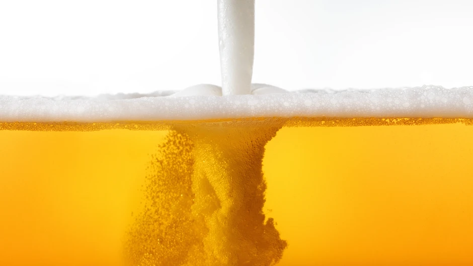 Carlsberg Smooth nâng tầm cuộc vui bằng vị bia êm mượt Carlsberg Smooth nâng tầm cuộc vui bằng vị bia êm mượt
