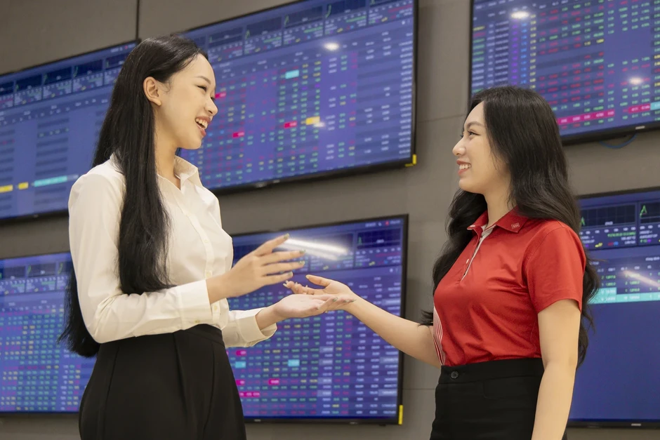 CEO công ty chứng khoán nhận thu nhập tiền tỷ CEO công ty chứng khoán nhận thu nhập tiền tỷ