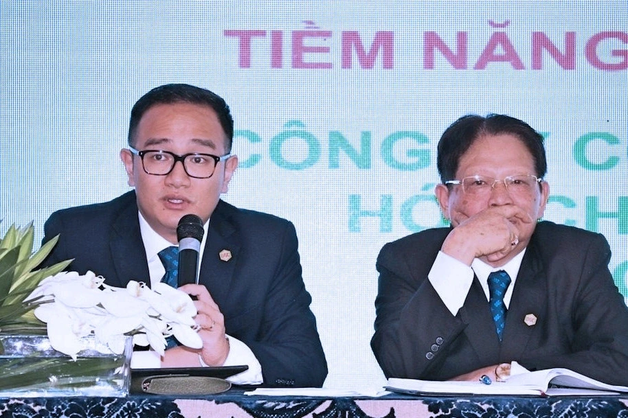 Cha con chủ tịch bị bắt, Hóa chất Đức Giang không còn là công ty tỷ USD Cha con chủ tịch bị bắt, Hóa chất Đức Giang không còn là công ty tỷ USD