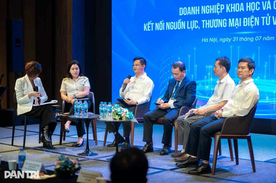 Chuyển đổi số: Đừng mua AI nếu chưa rõ bài toán kinh doanh Chuyển đổi số: Đừng mua AI nếu chưa rõ bài toán kinh doanh
