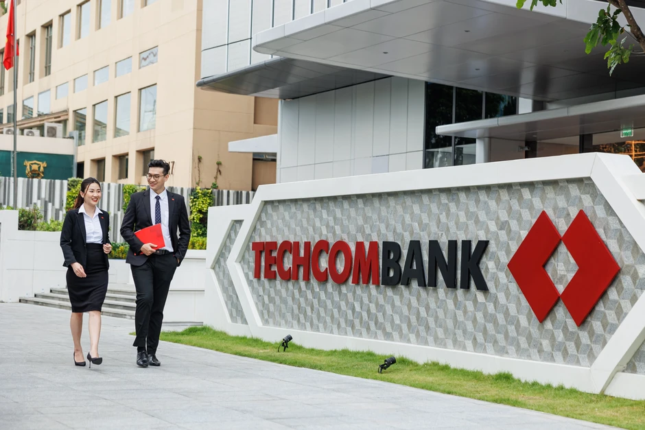 Cổ đông Techcombank sắp nhận thêm cổ tức bằng cổ phiếu với tỷ lệ 50% Cổ đông Techcombank sắp nhận thêm cổ tức bằng cổ phiếu với tỷ lệ 50%
