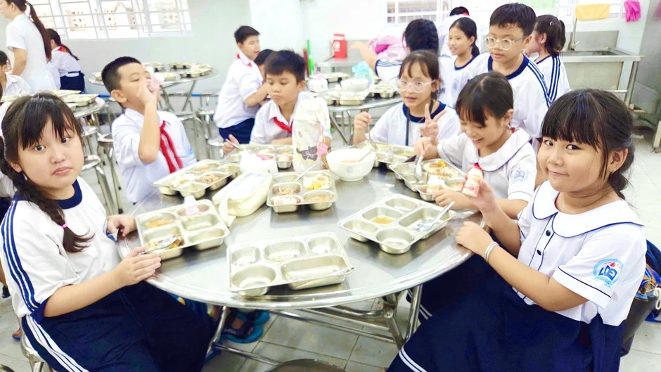 Có gì đặc biệt ở mô hình 'Bếp suất ăn học đường' của Co.opmart? Có gì đặc biệt ở mô hình 'Bếp suất ăn học đường' của Co.opmart?