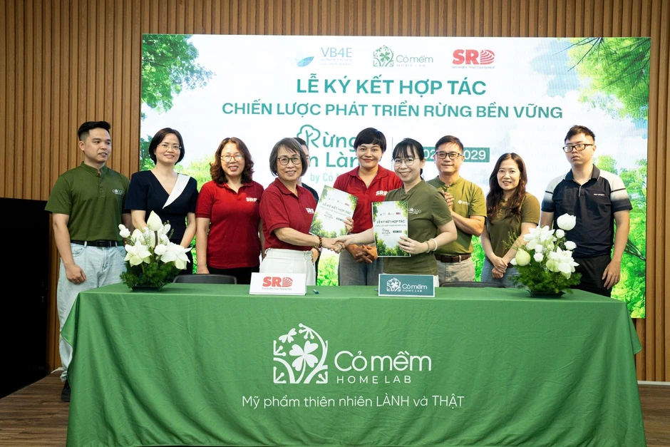 Cỏ Mềm ký kết hợp tác chiến lược, mở rộng dự án Rừng An Lành