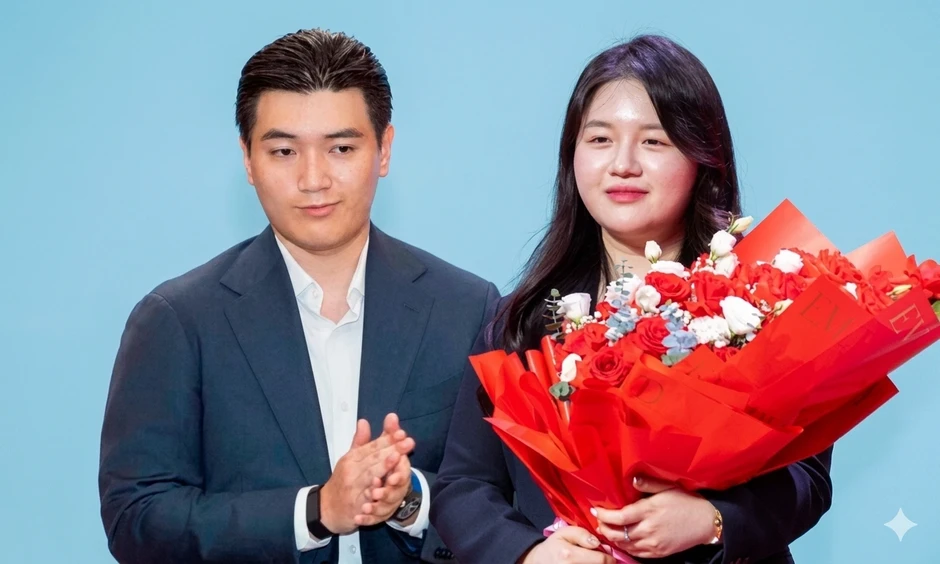 Con trai, con gái tỷ phú Việt Nam gia tăng hiện diện tại các "sân chơi" mới Con trai, con gái tỷ phú Việt Nam gia tăng hiện diện tại các "sân chơi" mới