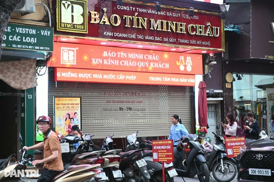 Công an xuất hiện tại 3 cửa hàng Bảo Tín Minh Châu: Doanh nghiệp lên tiếng