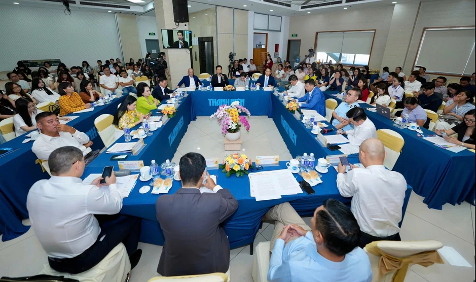Công ty Nhựa Bình Minh: Cuộc chiến chống hàng giả khiến doanh nghiệp mệt mỏi Công ty Nhựa Bình Minh: Cuộc chiến chống hàng giả khiến doanh nghiệp mệt mỏi