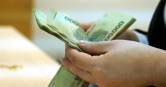 Công ty Tân Hoàng Minh, Yên Khánh, Bếp nhà xứ Quảng, Món Huế… nợ thuế