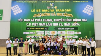 C.P. Việt Nam đồng hành sân chơi bóng đá thiếu nhi