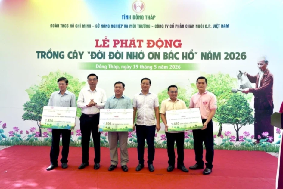 C.P. Việt Nam hỗ trợ trồng hơn 100.000 cây xanh C.P. Việt Nam hỗ trợ trồng hơn 100.000 cây xanh