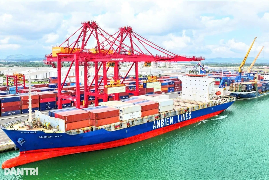 Đà Nẵng, Quảng Ngãi bắt tay xây dựng cực tăng trưởng kinh tế mới Đà Nẵng, Quảng Ngãi bắt tay xây dựng cực tăng trưởng kinh tế mới