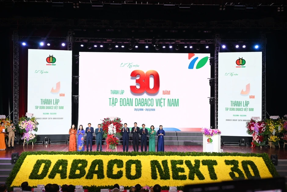 DABACO GROUP ra mắt nhận diện mới và chiến lược chuyển đổi số hướng tới năm 2030 DABACO GROUP ra mắt nhận diện mới và chiến lược chuyển đổi số hướng tới năm 2030