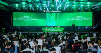 Đại hội cổ đông VPBankS thông qua kế hoạch tăng trưởng, kiện toàn bộ máy quản trị