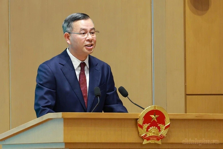 Đề nghị doanh nghiệp góp ý thẳng thắn, khen Chính phủ thì để dịp khác Đề nghị doanh nghiệp góp ý thẳng thắn, khen Chính phủ thì để dịp khác