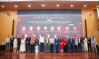 'Doanh nghiệp cần một cuộc cách mạng tái thiết, thay vì tái cấu trúc'