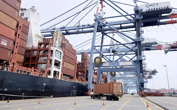 Doanh nghiệp Việt dè dặt nhận đơn hàng đi Trung Đông Doanh nghiệp Việt dè dặt nhận đơn hàng đi Trung Đông