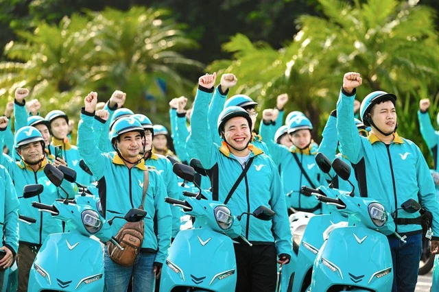 Doanh nhân Phạm Nhật Vượng và những cuộc “bắt đầu lại” trên đỉnh cao Doanh nhân Phạm Nhật Vượng và những cuộc “bắt đầu lại” trên đỉnh cao