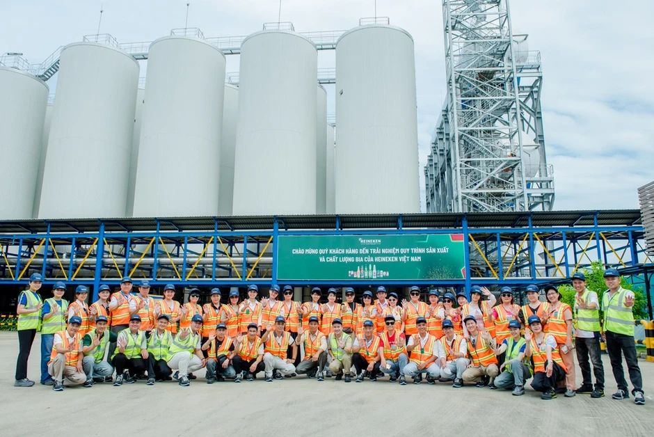 Đối tác tham quan nhà máy Heineken tại Đà Nẵng Đối tác tham quan nhà máy Heineken tại Đà Nẵng
