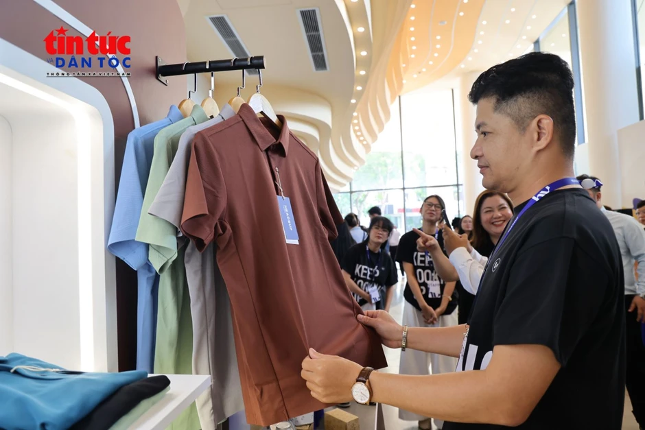 Đưa công nghiệp văn hóa ra thị trường bằng công nghệ và tài sản trí tuệ Đưa công nghiệp văn hóa ra thị trường bằng công nghệ và tài sản trí tuệ