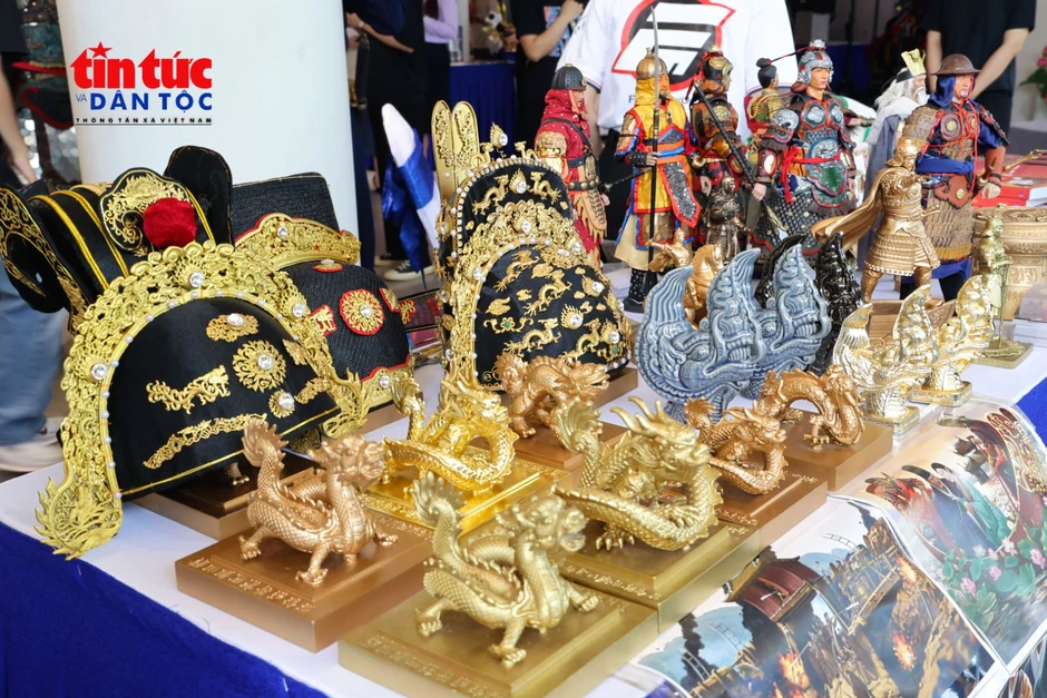 Đưa công nghiệp văn hóa ra thị trường bằng công nghệ và tài sản trí tuệ Đưa công nghiệp văn hóa ra thị trường bằng công nghệ và tài sản trí tuệ