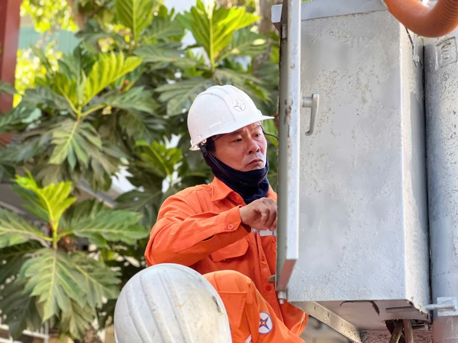 EVNCPC chủ động phương án, bảo đảm cung ứng điện an toàn, ổn định dịp Quốc khánh