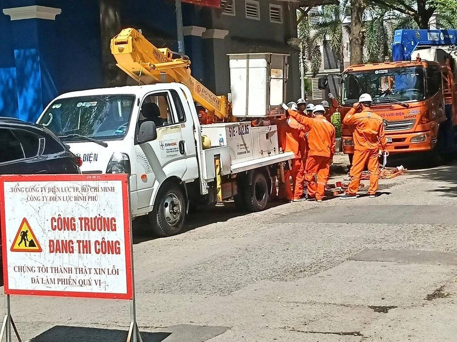 EVNHCMC diễn tập phòng chống thiên tai, tìm kiếm cứu nạn EVNHCMC diễn tập phòng chống thiên tai, tìm kiếm cứu nạn