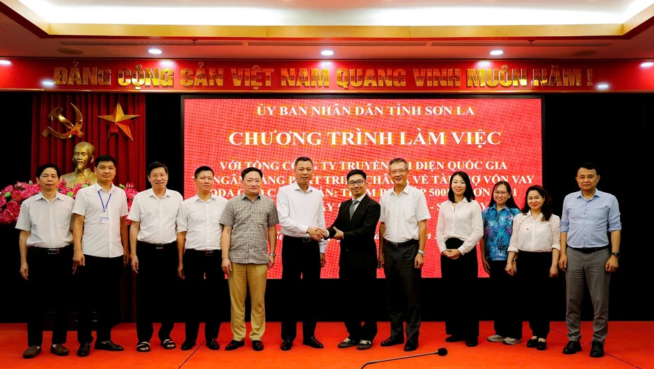 EVNNPT và ADB thúc đẩy 2 dự án truyền tải điện 500kV tại Sơn La EVNNPT và ADB thúc đẩy 2 dự án truyền tải điện 500kV tại Sơn La