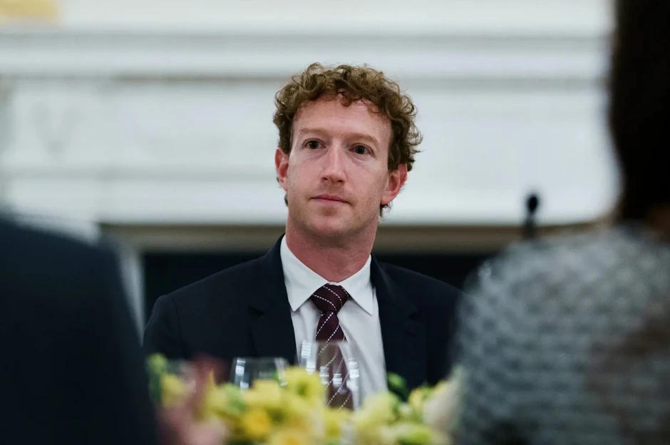 Facebook sập toàn cầu, Mark Zuckerberg 'bốc hơi' hàng tỷ USD? Facebook sập toàn cầu, Mark Zuckerberg 'bốc hơi' hàng tỷ USD?