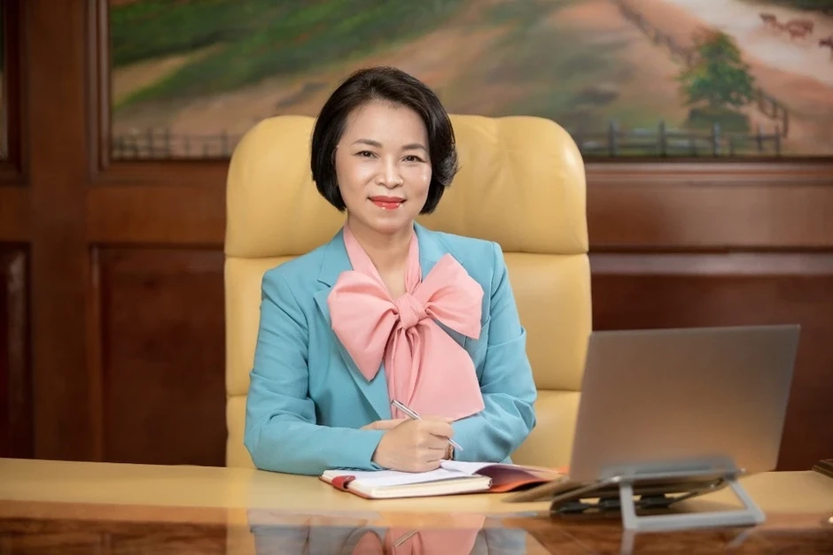 Hai bóng hồng quyền lực nhất sàn chứng khoán Việt Nam Hai bóng hồng quyền lực nhất sàn chứng khoán Việt Nam