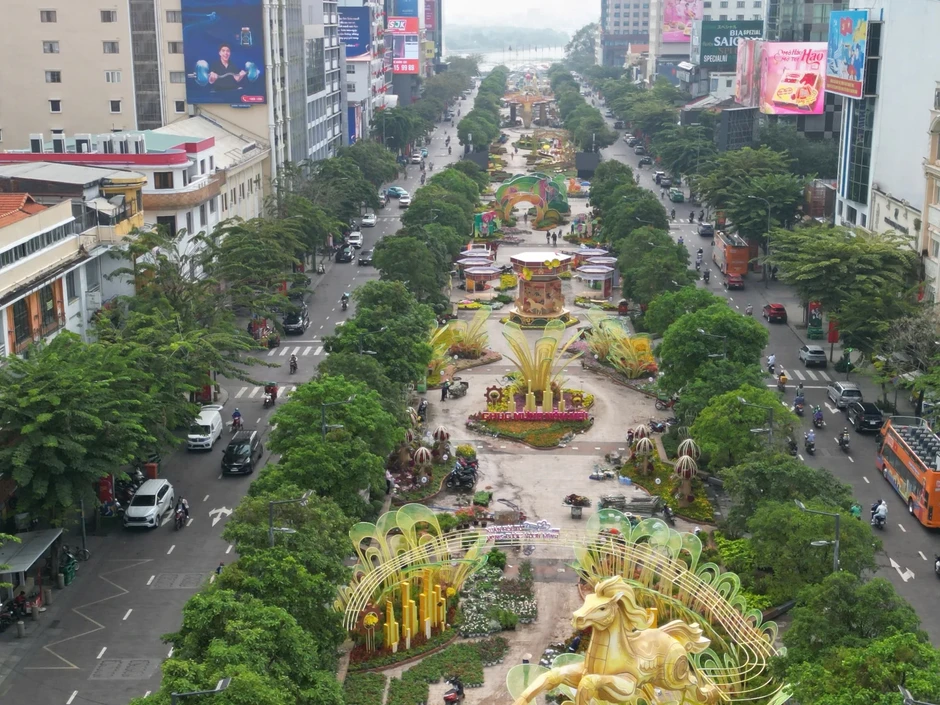 Hành trình 'ngược dòng' của doanh nhân Johnathan Hạnh Nguyễn