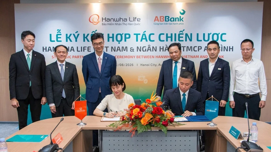 Hanwha Life hợp tác ABBank mở rộng kênh phân phối bảo hiểm Hanwha Life hợp tác ABBank mở rộng kênh phân phối bảo hiểm