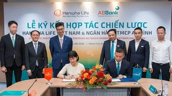 Hanwha Life hợp tác ABBank mở rộng kênh phân phối bảo hiểm