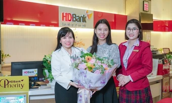 HDBank trao thưởng chương trình 'Tiết kiệm tỷ phú'