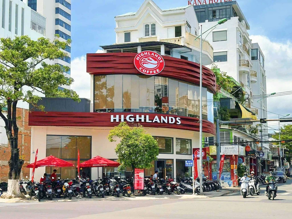 Highlands Coffee lại đổi chủ, được định giá 800 triệu USD