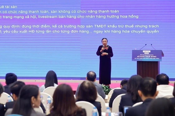 Hộ kinh doanh lo truy thu và vướng hóa đơn, gỡ thế nào? Hộ kinh doanh lo truy thu và vướng hóa đơn, gỡ thế nào?