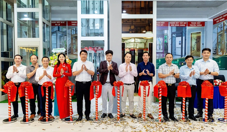 Hoàng Sa Việt Elevator mở phòng Lab thang máy gia đình Hoàng Sa Việt Elevator mở phòng Lab thang máy gia đình